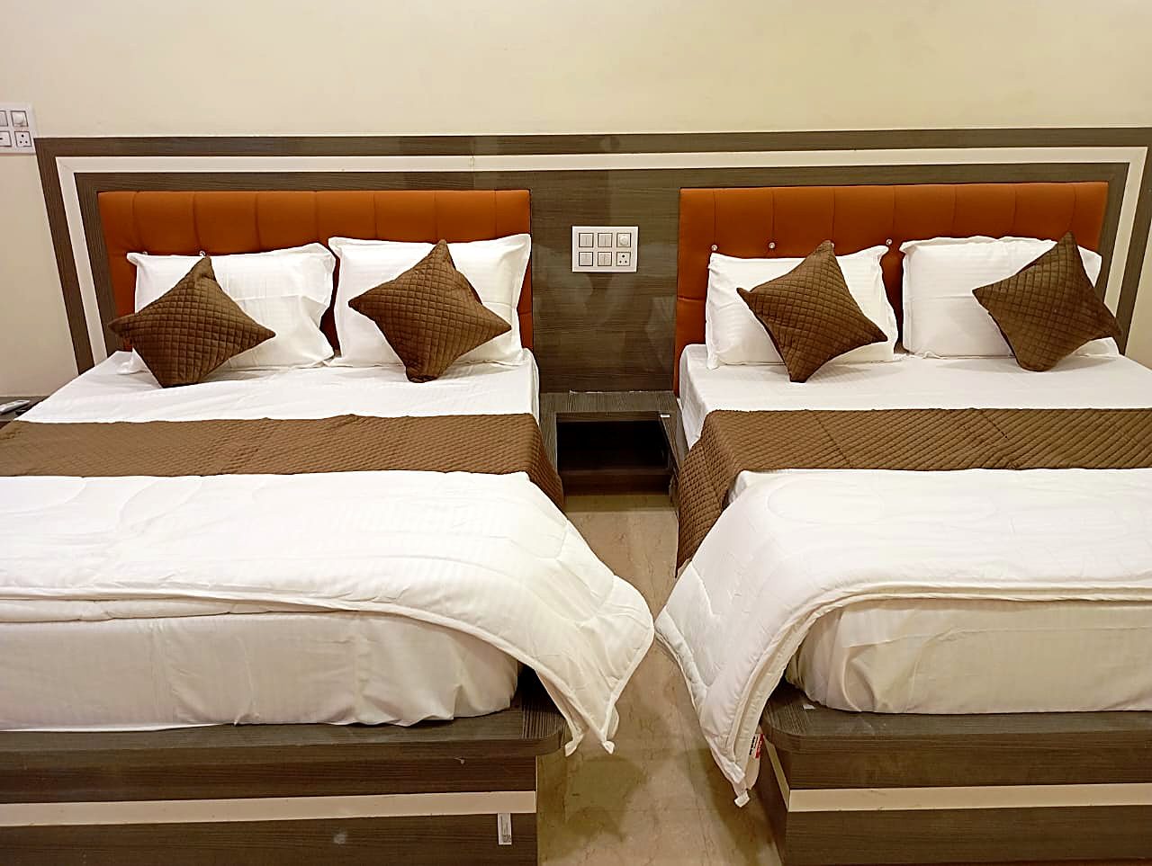 The two beds in the Suite Room