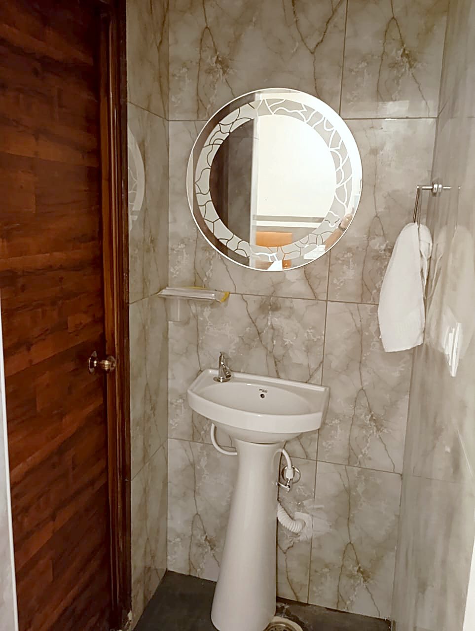 King Room bathroom basin with towel